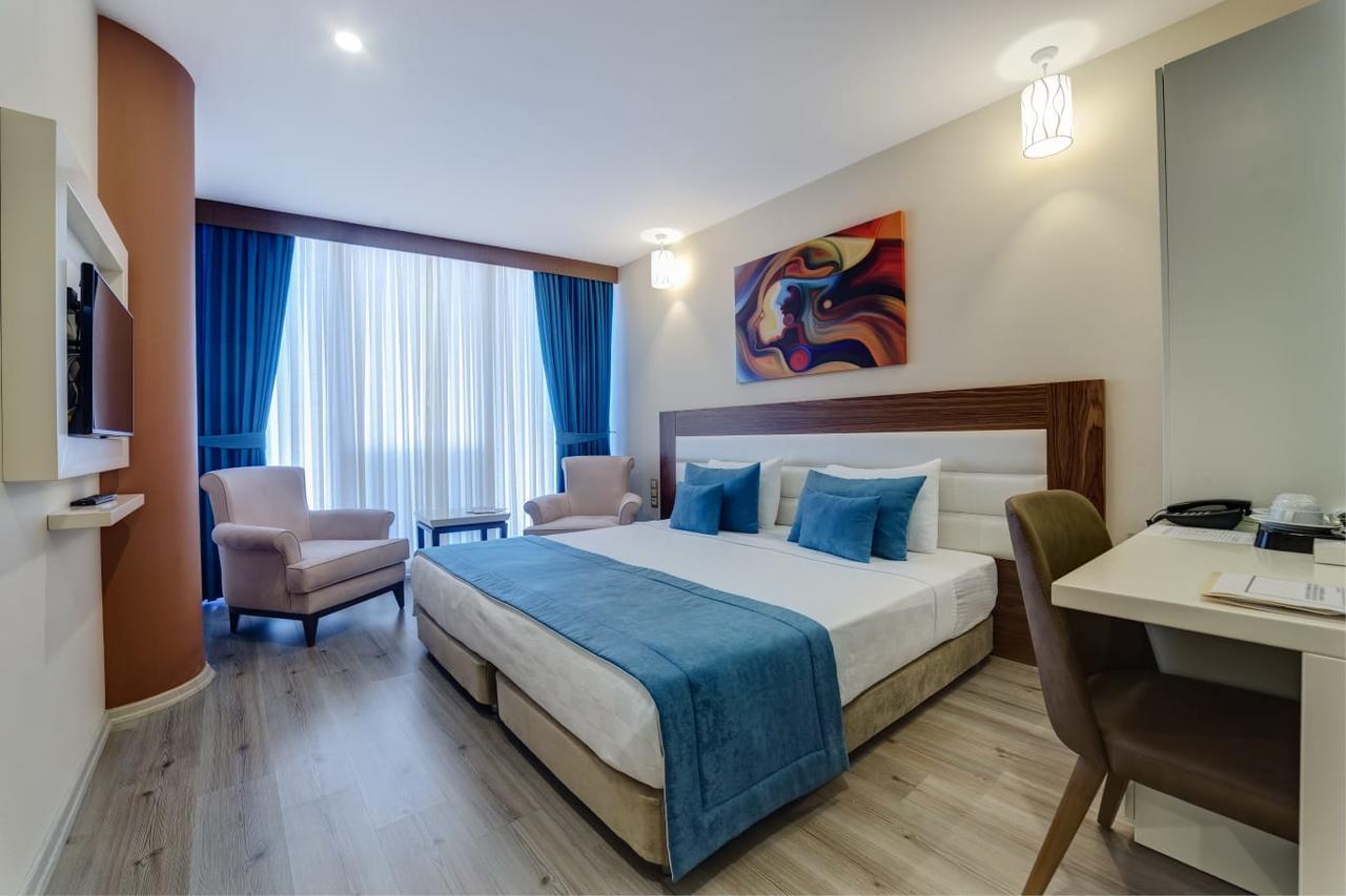 Forum Suite Otel Mersin  Exterior photo