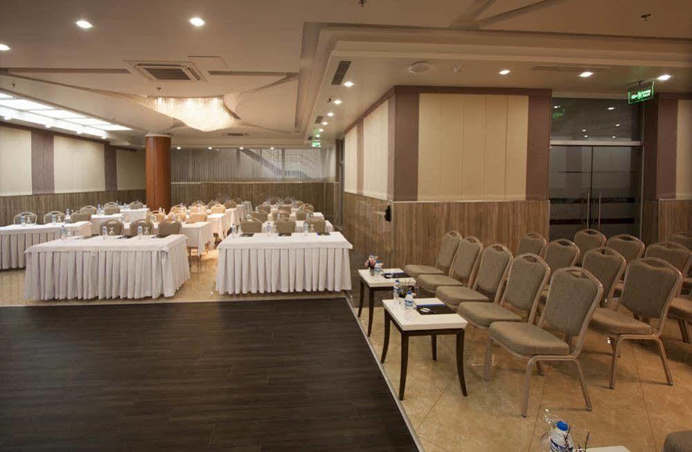 Forum Suite Otel Mersin  Exterior photo